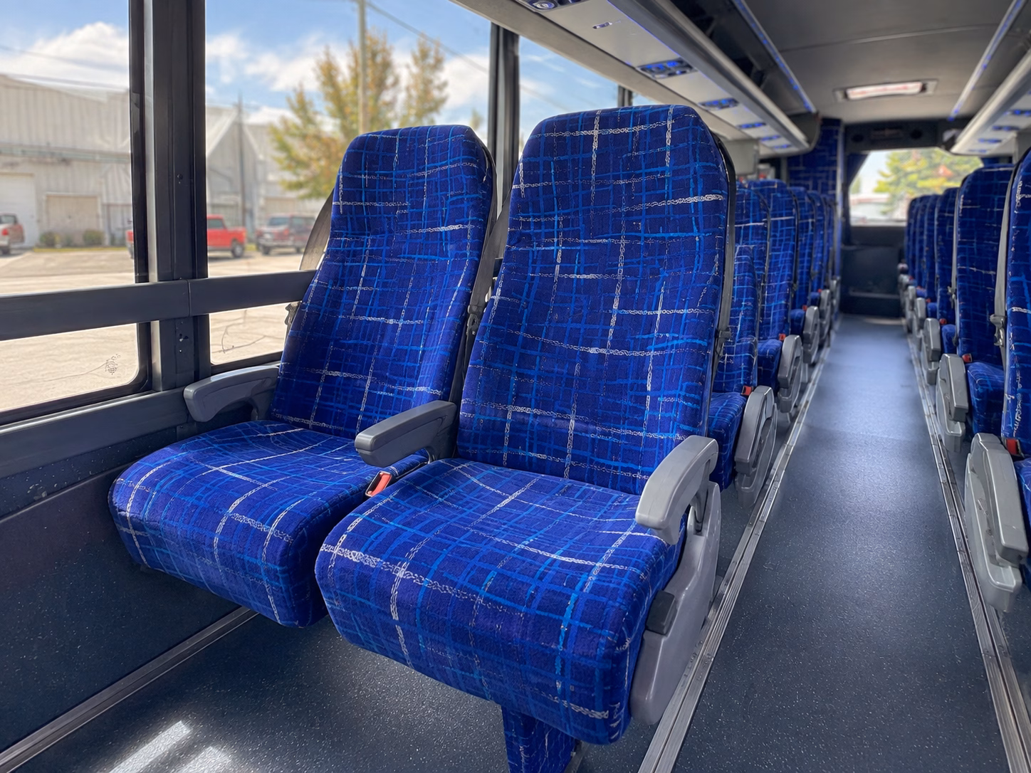 charter buses to minnesota wineries in hastings and cannon falls