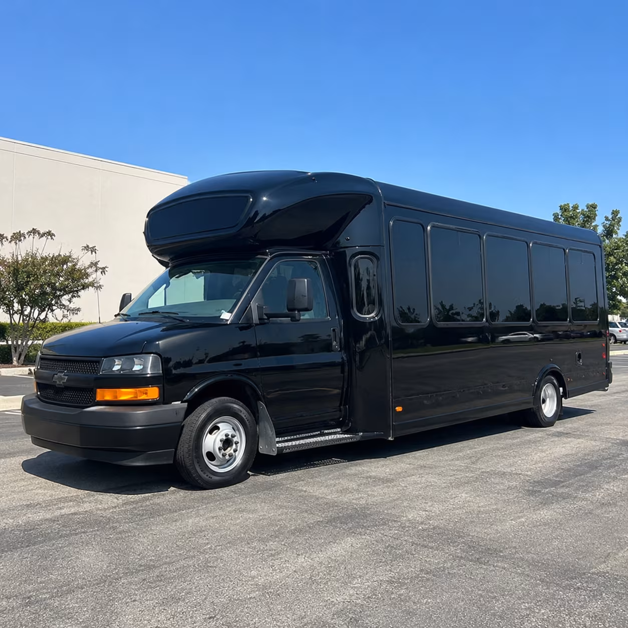 party buses for brooklyn park brewery crawls through northeast minneapolis